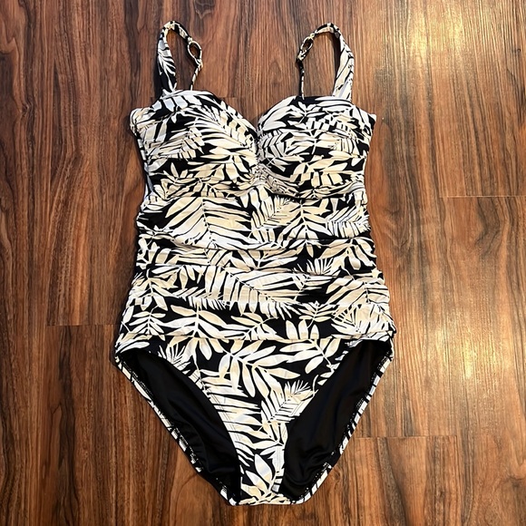 Bleu Rod Beattie Urban Oasis Bandeau One Piece - Picture 6 of 16